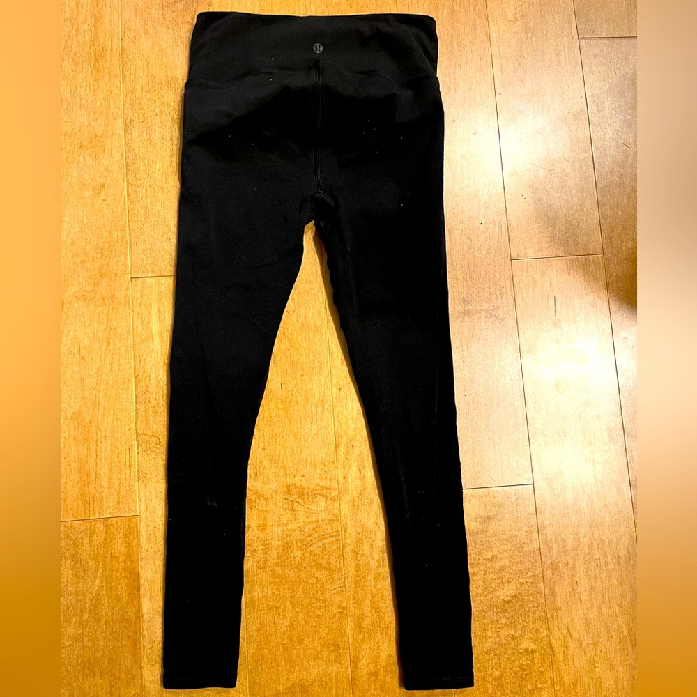 Lululemon Athletica Reveal Black Leggings Lattice Paisley - Picture 4 of 13